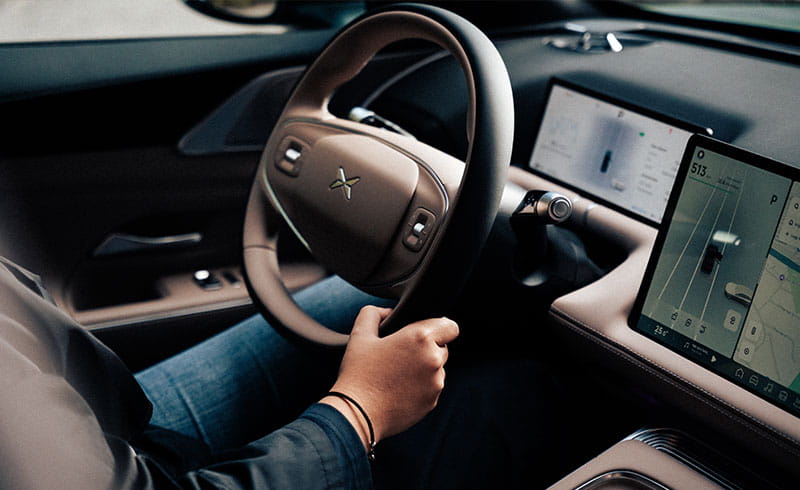 צמד מסכי מגע ולוח מחוונים דיגיטלי באקספנג G9